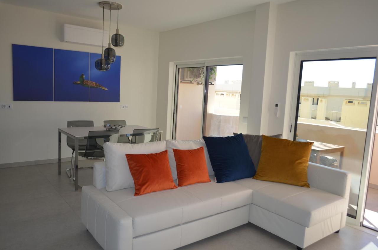 Above The Beach, 10 Min From The City Center - Casa Da Tartaruga ลากอส ภายนอก รูปภาพ